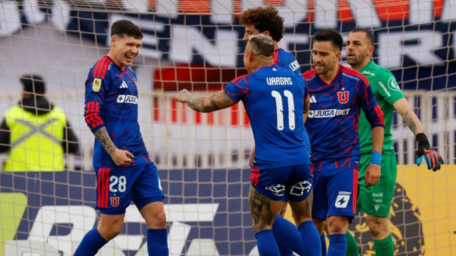   [VIDEO] ¡Misil al ángulo! Agustín Arce deslumbró con golazo para la U ante Ñublense 