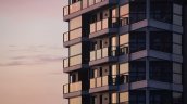 Tras engañar al conserje, ladrón trepó balcones para robar departamentos en Providencia
