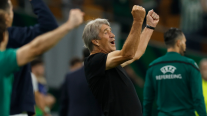 Pellegrini festejó la remontada de Betis y un histórico triunfo ante Porto