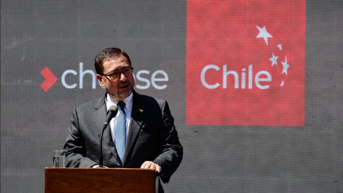 Canciller iniciará su primera gira a Europa con foco en inversiones y seguridad