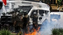 Enfrentamientos entre manifestantes y Carabineros marcaron manifestación por el 18-O