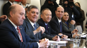 Malos resultados en las encuestas avivan debate sobre vocería y gabinete gubernamental
