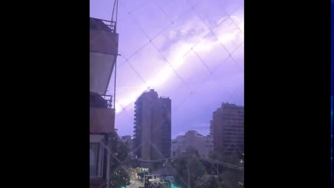 Tormenta eléctrica y precipitaciones marcaron la madrugada en la capital