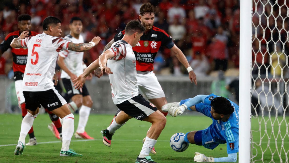 Estudiantes derrotó a Flamengo en la revancha de semifinales de la Copa Libertadores