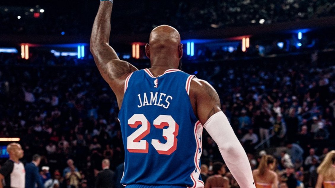 Trump arremetió contra LeBron James por su actitud durante himno de EE.UU.