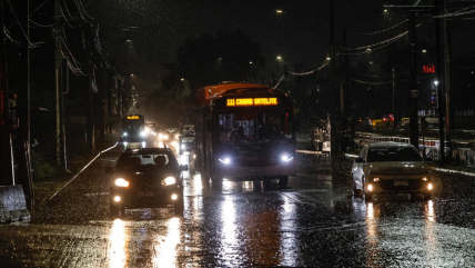 Meteorología emitió nuevos avisos de tormentas, granizos y fuertes vientos en siete regiones