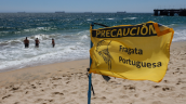 La fragata portuguesa obligó a prohibir el baño en dos playas del litoral central