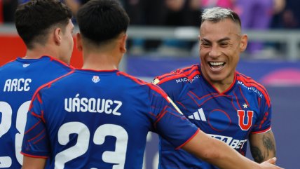   [VIDEOS] Eduardo Vargas anotó dos goles en el primer tiempo ante Everton 