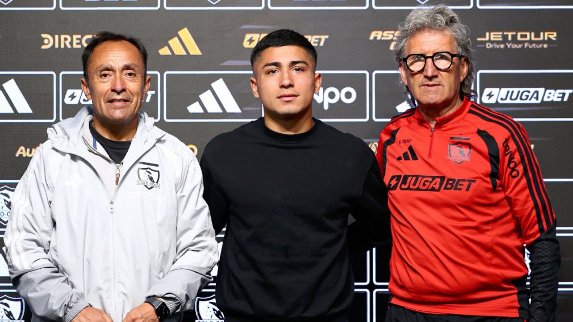 Pierre Allende firmó su primer contrato profesional con Colo Colo