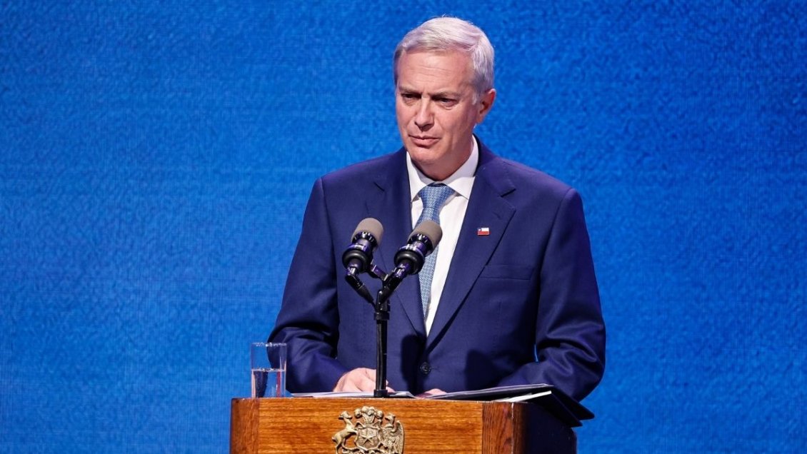 Kast pide enfrentar problemas institucionales y 