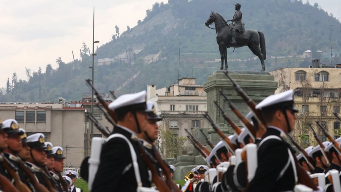 Providencia lanza colecta para restaurar parte del monumento a Baquedano
